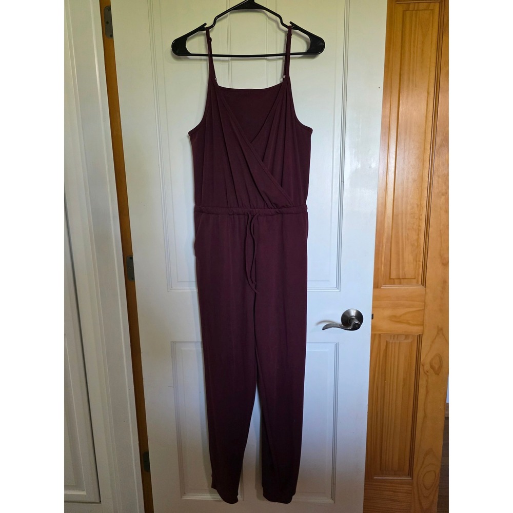 Halara Burgundy Ribbed Knit Surplice Jumpsuit Small Drawstring Jogger Pockets